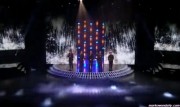 Take That au X Factor 12-12-2010 Df5a3f111015793