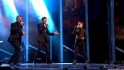 TT au Royal Variety Performance at Londres 09-12-2010 - Page 2 59301a111895251