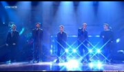 Take That on "Hapes zauberhafte Weihnachten" 17-12-10 0d1365111902619