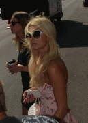 Paris Hilton - Страница 12 4db84a73692461