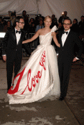 10a1d374353696.gif