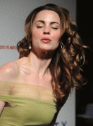 f9df9278636354.gif
